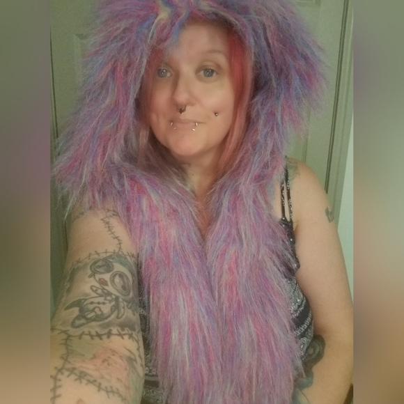 Hot Topic Big Rainbow Furry Winter Hat - Picture 3 of 4